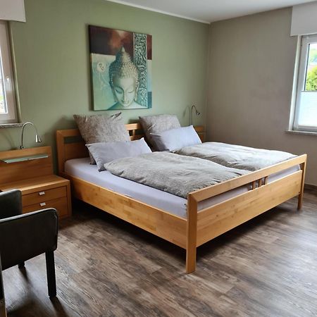Ferienwohnung Burgblick Pelm Ngoại thất bức ảnh