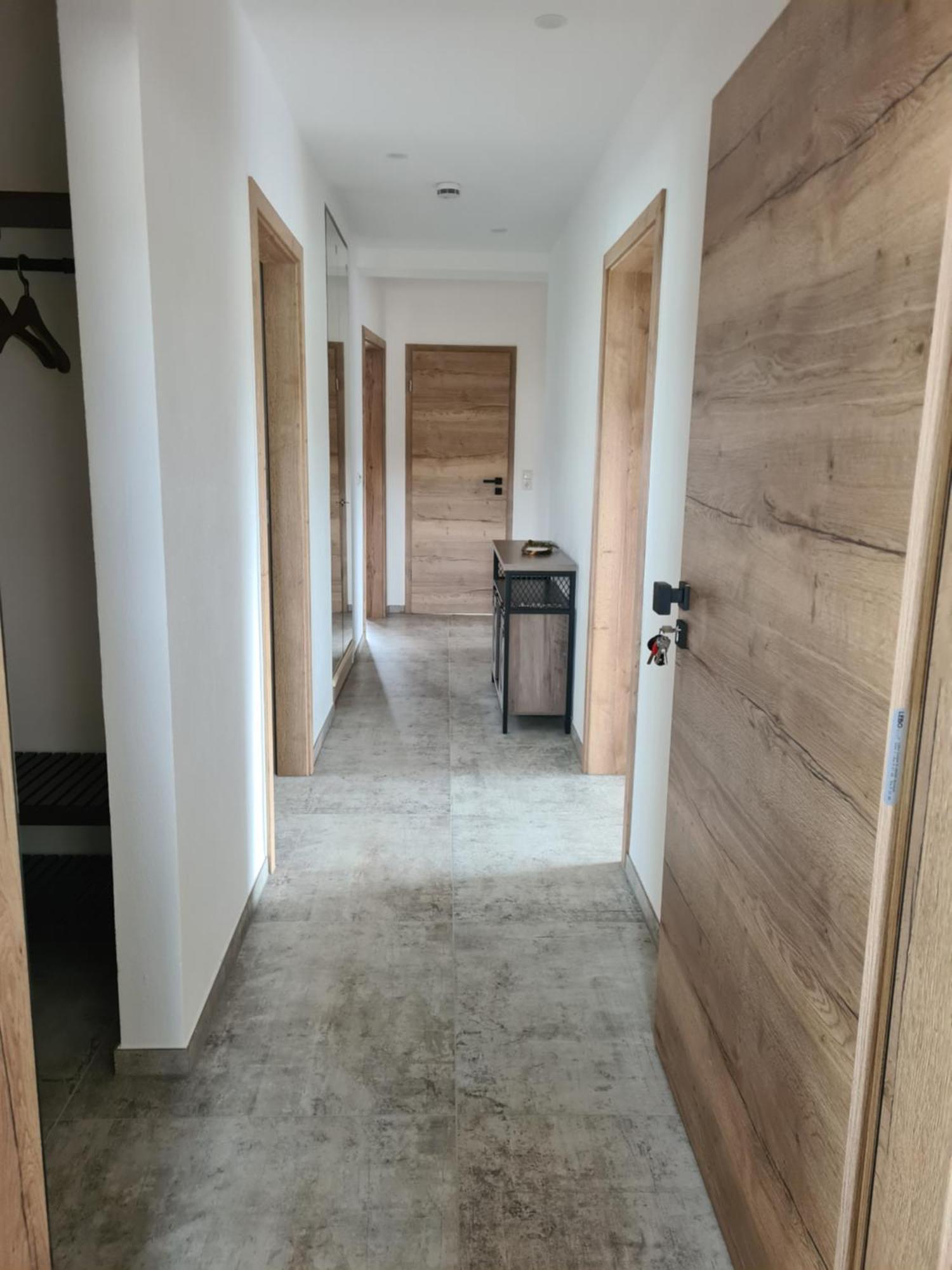 Ferienwohnung Burgblick Pelm Ngoại thất bức ảnh